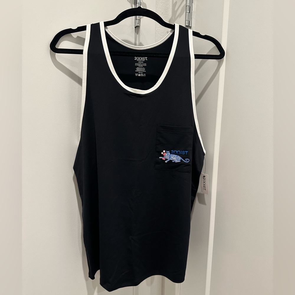 2(X)ist Running/Workout Tank Tee